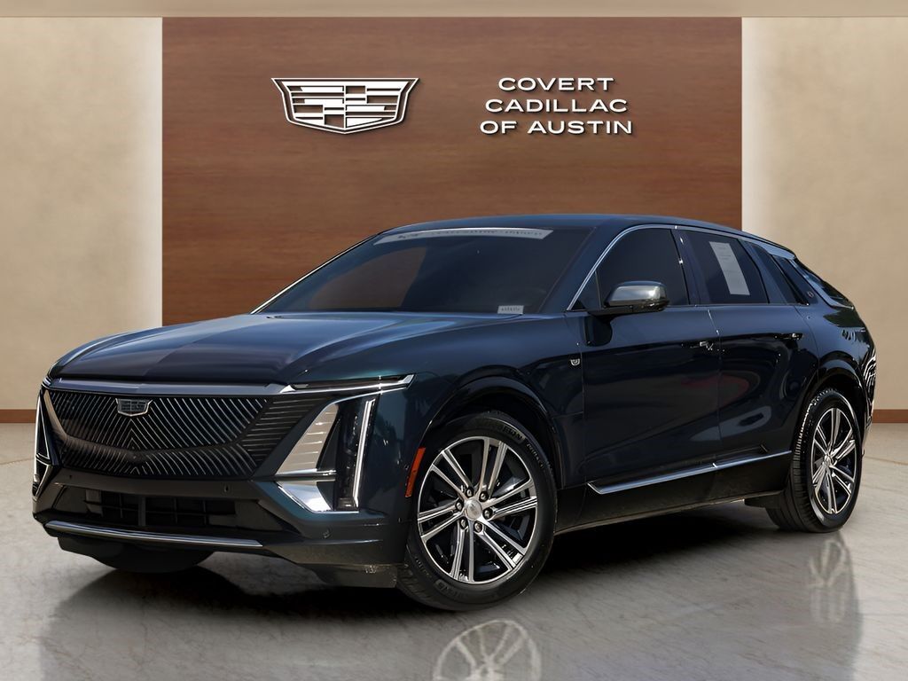2024 Cadillac LYRIQ — photo 1 of 7