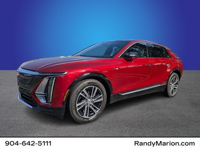 2024 Cadillac LYRIQ — photo 1 of 7