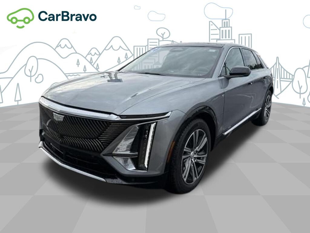 2024 Cadillac LYRIQ Luxury 2 — photo 1 of 6