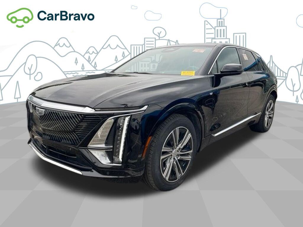 2024 Cadillac LYRIQ Luxury 2 — photo 1 of 7
