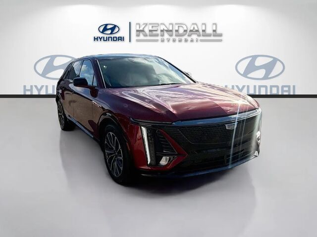 2024 Cadillac LYRIQ Sport 1