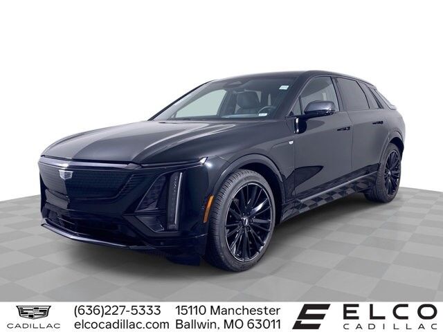 2024 Cadillac LYRIQ — photo 1 of 7