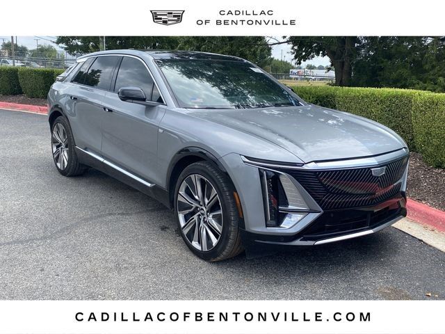 2026 Cadillac LYRIQ — photo 1 of 7