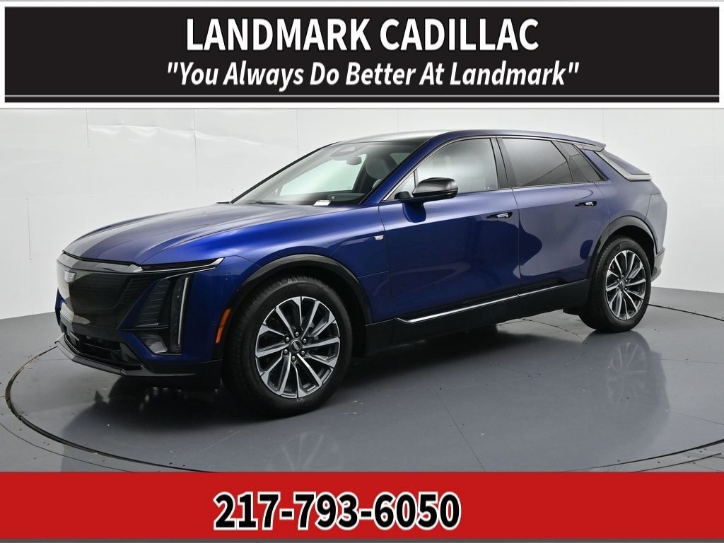 2024 Cadillac LYRIQ — photo 1 of 7