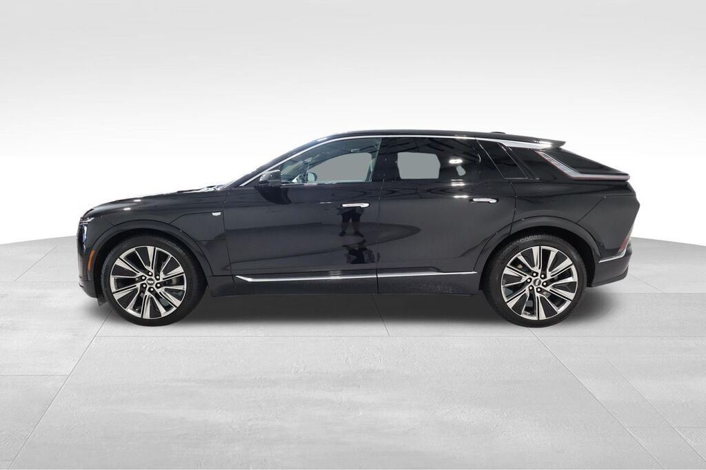 2026 Cadillac LYRIQ — photo 1 of 7