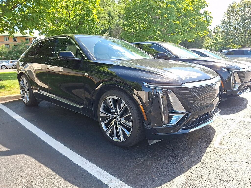 2026 Cadillac LYRIQ — photo 1 of 7