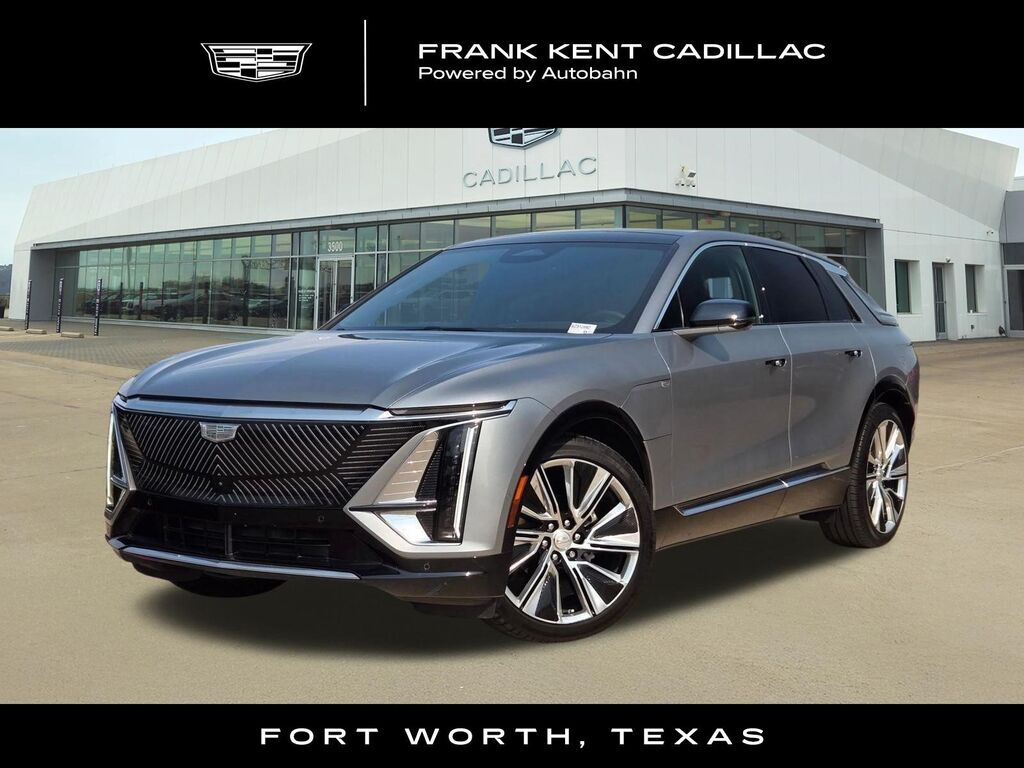 2025 Cadillac LYRIQ — photo 1 of 7