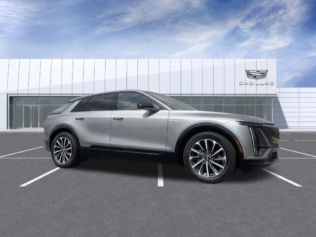 2024 Cadillac LYRIQ