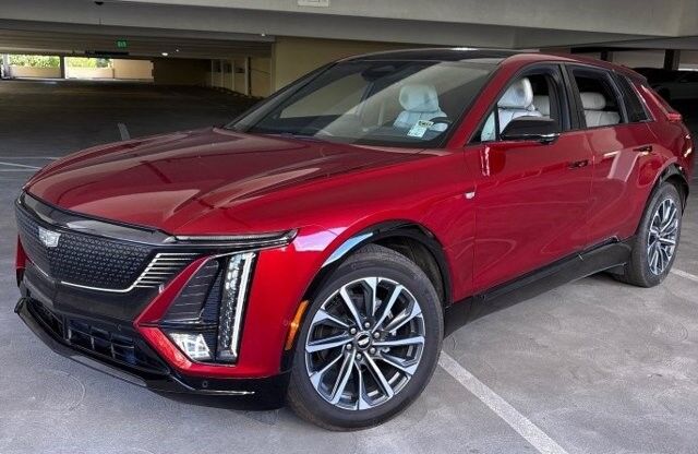 2024 Cadillac LYRIQ