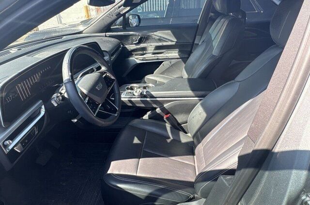 2024 Cadillac LYRIQ