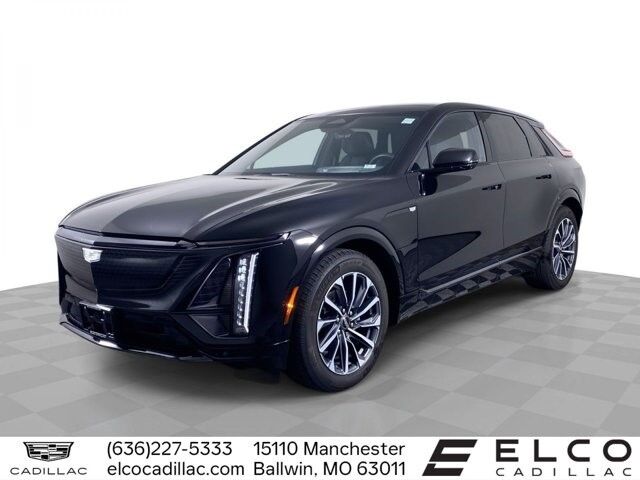 2024 Cadillac LYRIQ — photo 1 of 7
