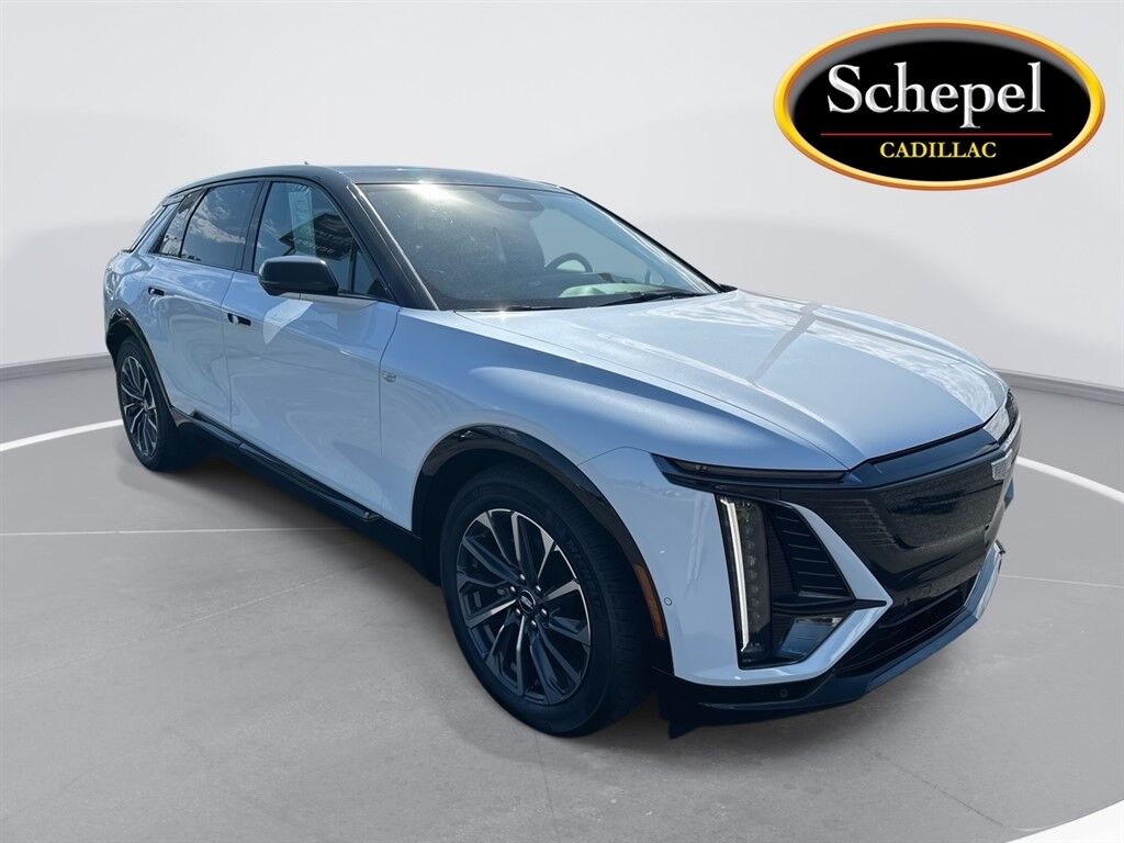 2026 Cadillac LYRIQ — photo 1 of 7