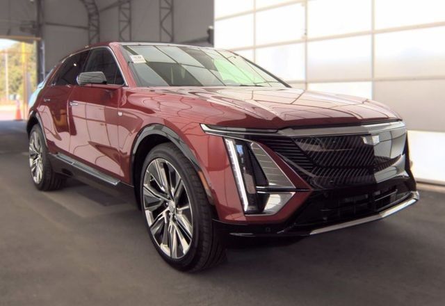 2024 Cadillac LYRIQ