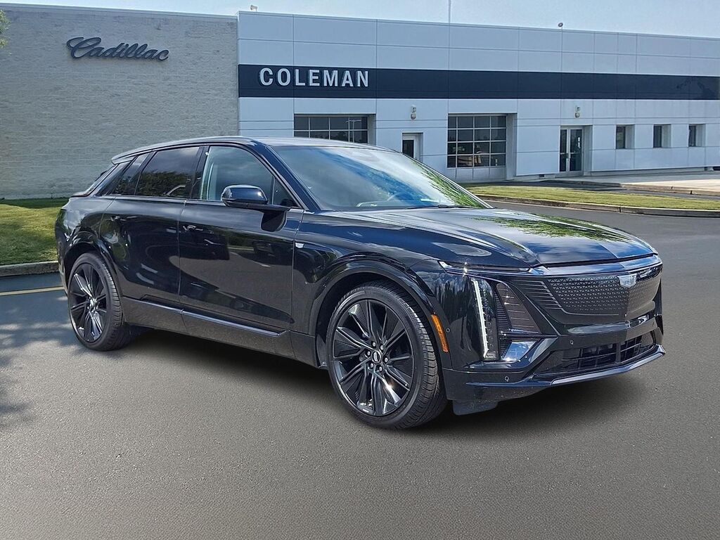 2025 Cadillac LYRIQ — photo 1 of 7