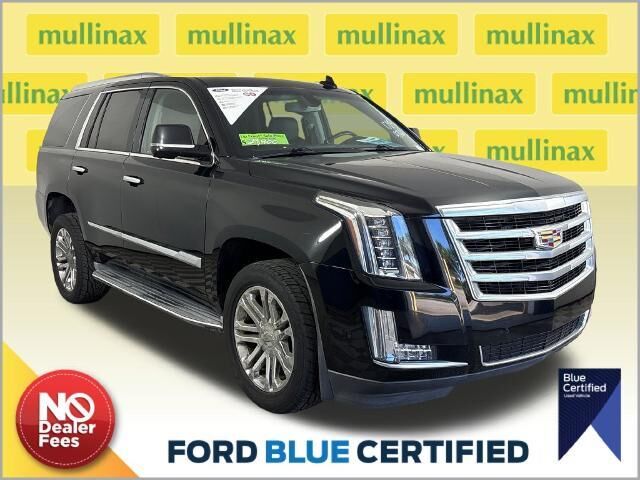 2018 Cadillac Escalade Standard