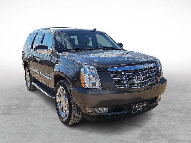 2011 Cadillac Escalade Luxury
