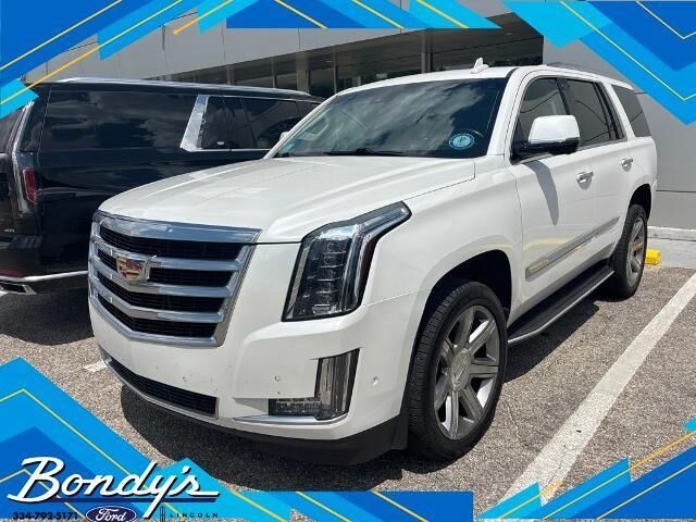 2018 Cadillac Escalade Luxury