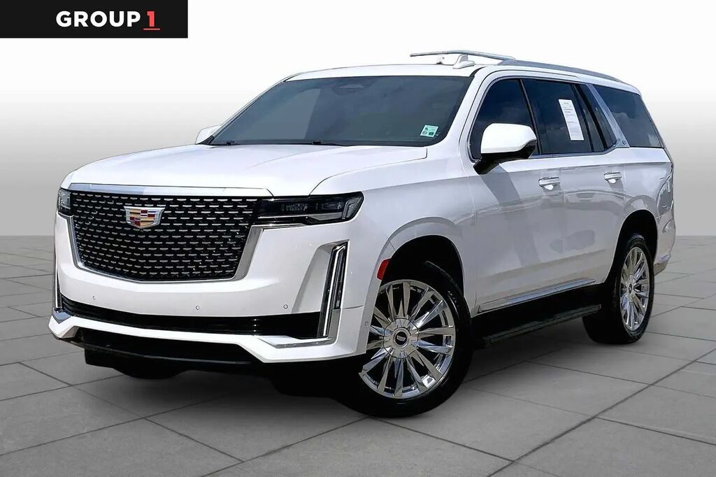 2021 Cadillac Escalade Premium Luxury — photo 1 of 12