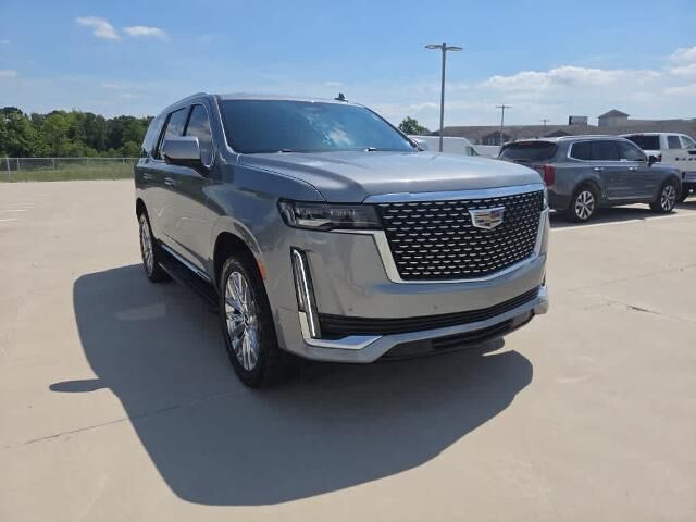 2023 Cadillac Escalade Premium Luxury — photo 1 of 13