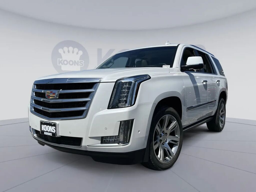 2018 Cadillac Escalade Premium Luxury — photo 1 of 13