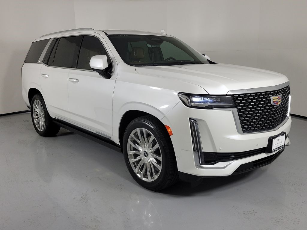 2023 Cadillac Escalade — photo 1 of 7