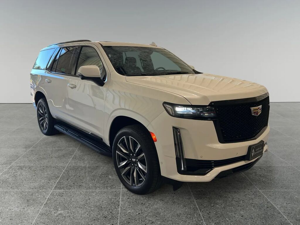 2024 Cadillac Escalade Sport — photo 1 of 13