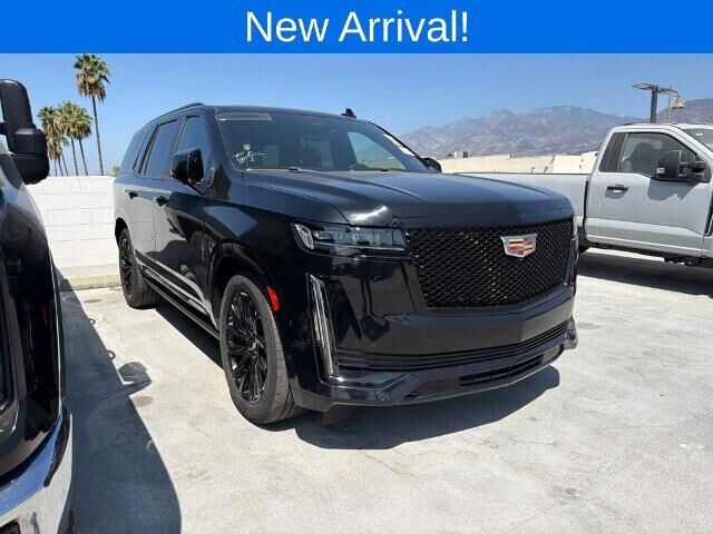 2023 Cadillac Escalade Sport