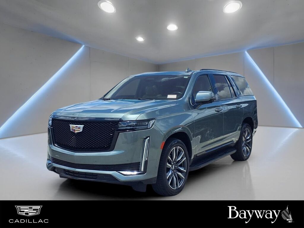 2023 Cadillac Escalade — photo 1 of 6