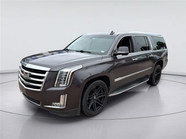 2018 Cadillac Escalade ESV Luxury — photo 1 of 47
