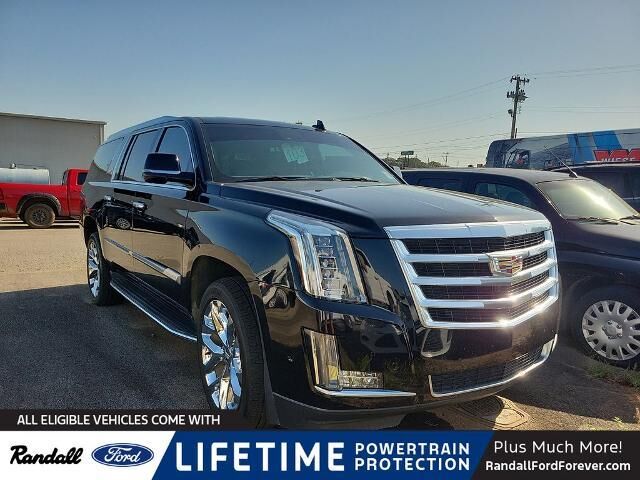 2018 Cadillac Escalade ESV Luxury