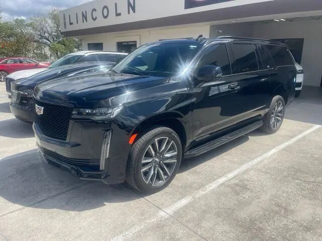 2022 Cadillac Escalade ESV Sport