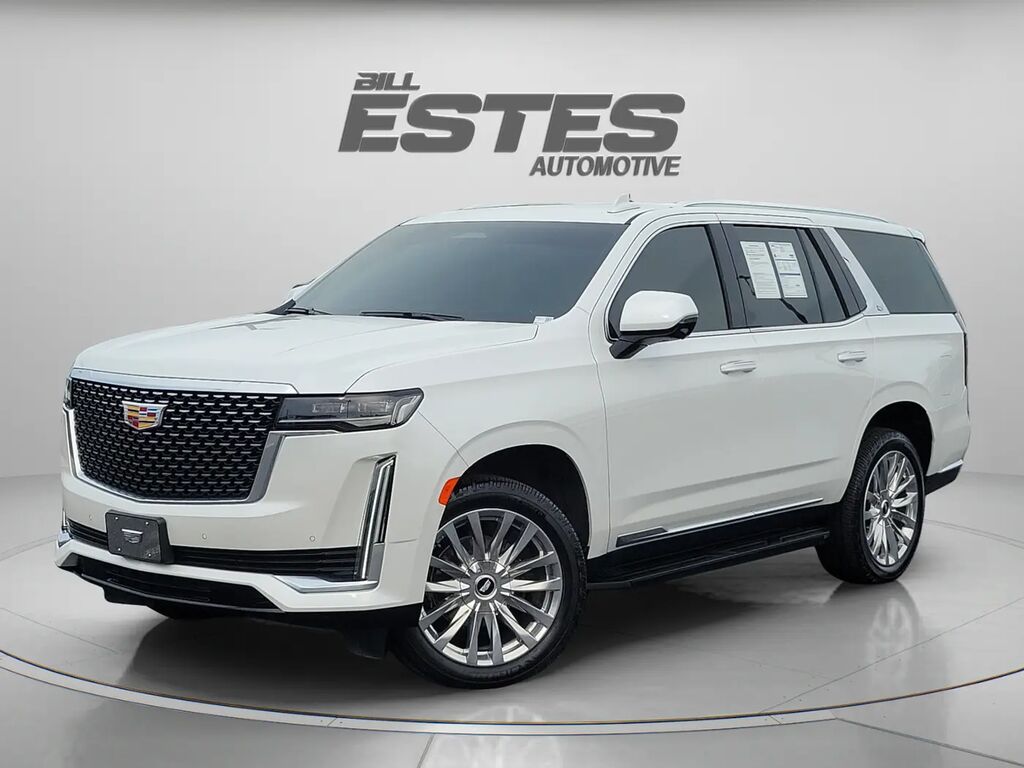 2024 Cadillac Escalade Luxury — photo 1 of 13