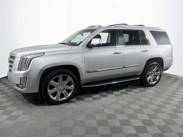 2017 Cadillac Escalade Luxury
