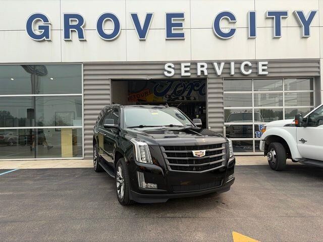 2020 Cadillac Escalade Luxury