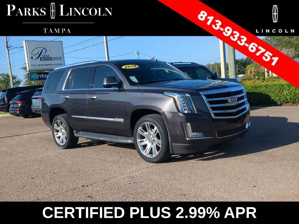 2018 Cadillac Escalade Luxury — photo 1 of 13