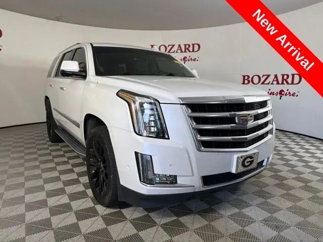 2018 Cadillac Escalade Luxury