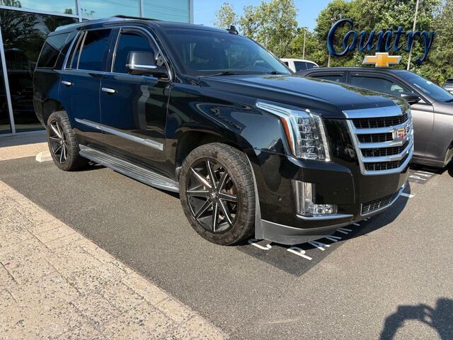 2019 Cadillac Escalade Luxury