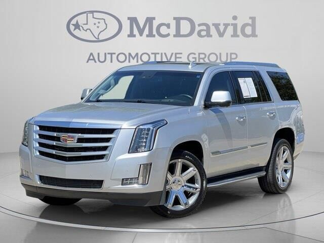 2016 Cadillac Escalade Luxury Collection