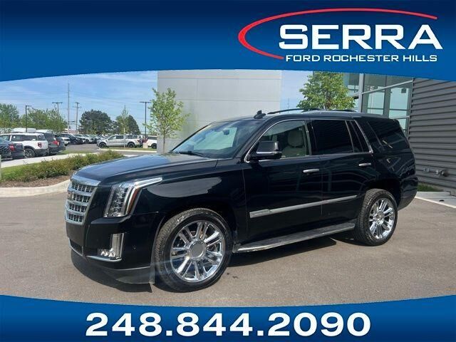 2020 Cadillac Escalade Luxury