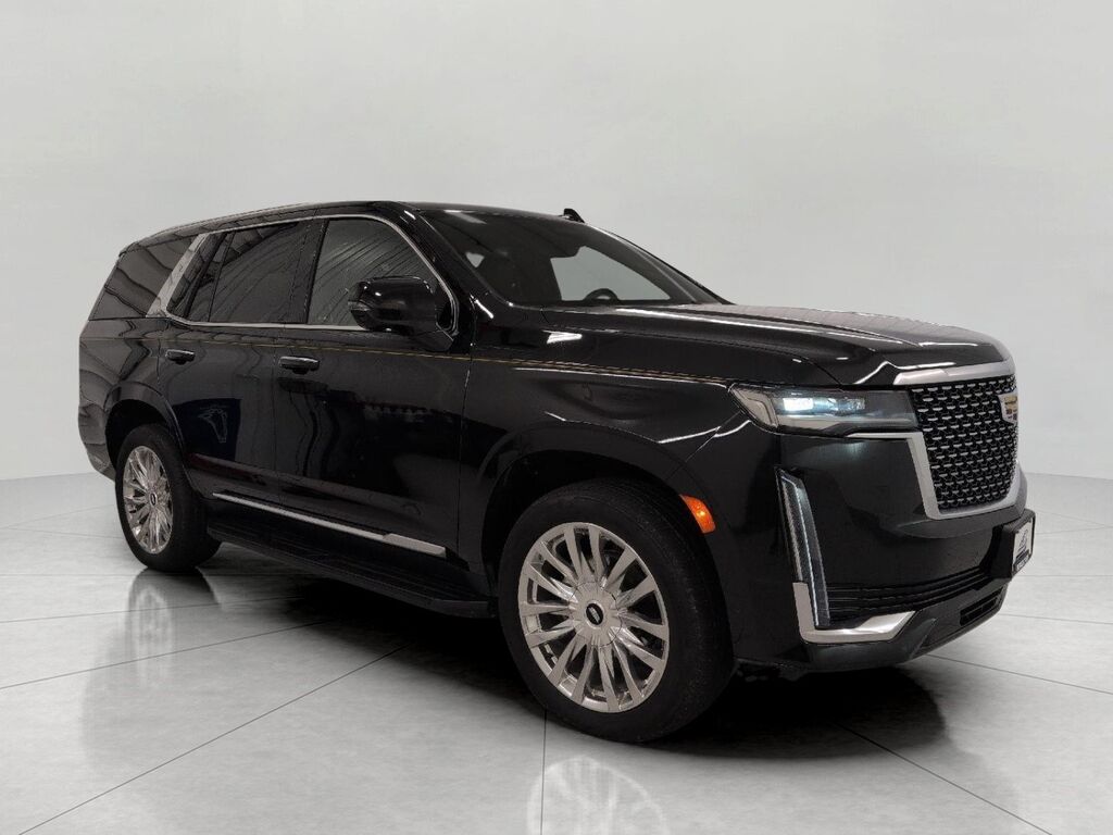 2023 Cadillac Escalade — photo 1 of 7