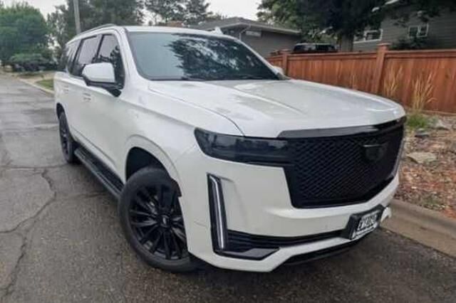 2021 Cadillac Escalade Premium Luxury