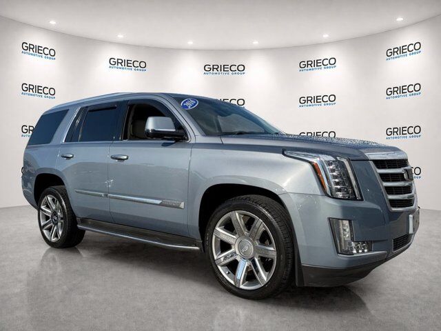 2016 Cadillac Escalade Premium Collection