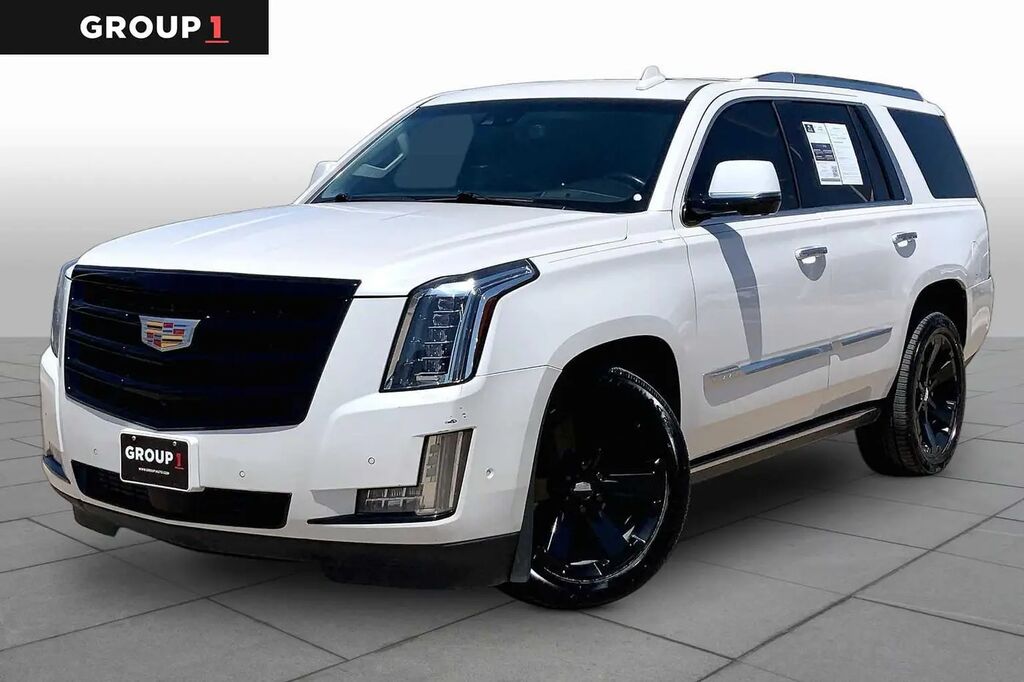 2019 Cadillac Escalade Premium Luxury — photo 1 of 12