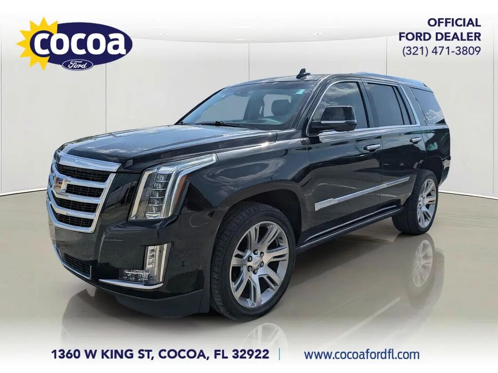 2018 Cadillac Escalade Premium Luxury — photo 1 of 13