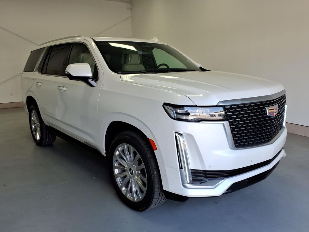 2023 Cadillac Escalade — photo 1 of 7