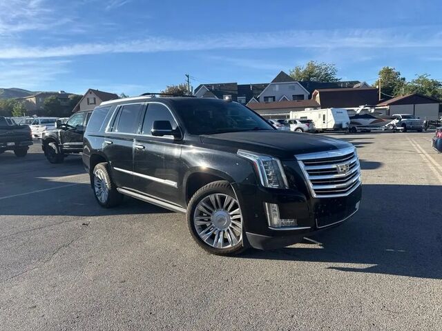 2017 Cadillac Escalade Platinum