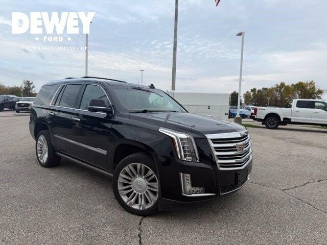 2017 Cadillac Escalade Platinum