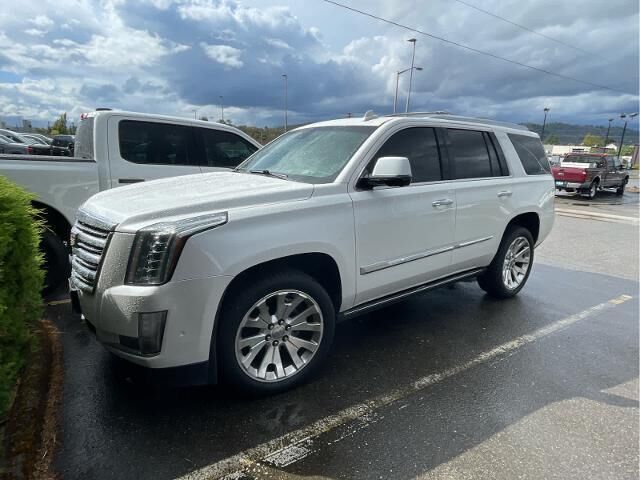 2017 Cadillac Escalade Platinum