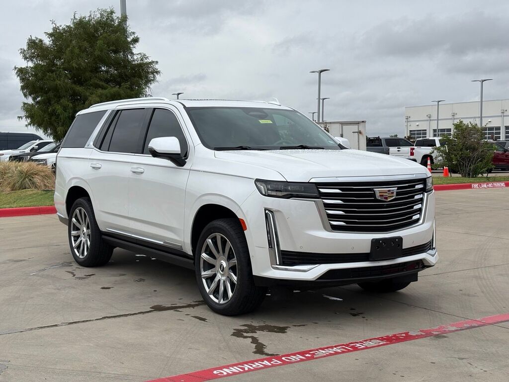 2023 Cadillac Escalade — photo 1 of 7