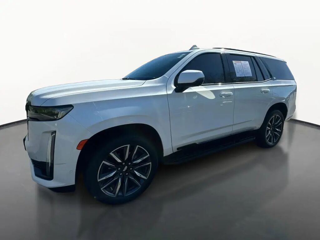 2023 Cadillac Escalade Sport — photo 1 of 13